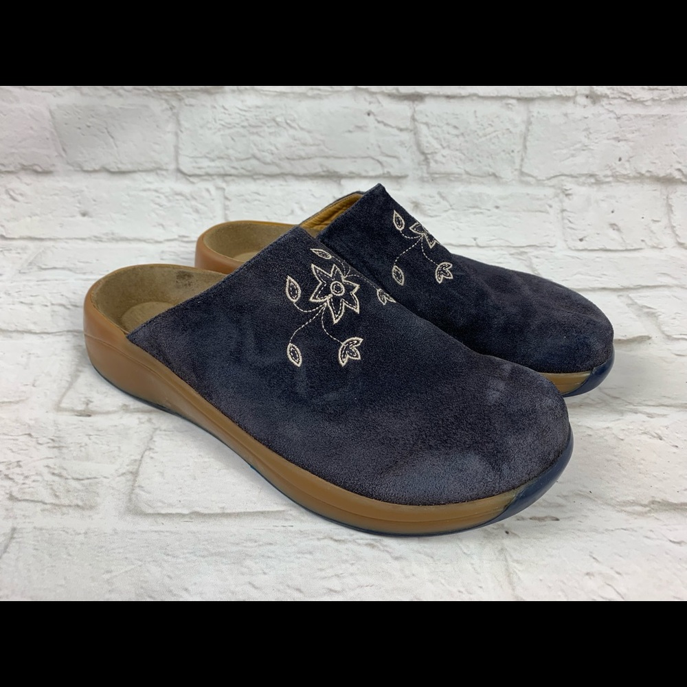 Tatami Birkenstock Womens Blue Suede Loafer Clog